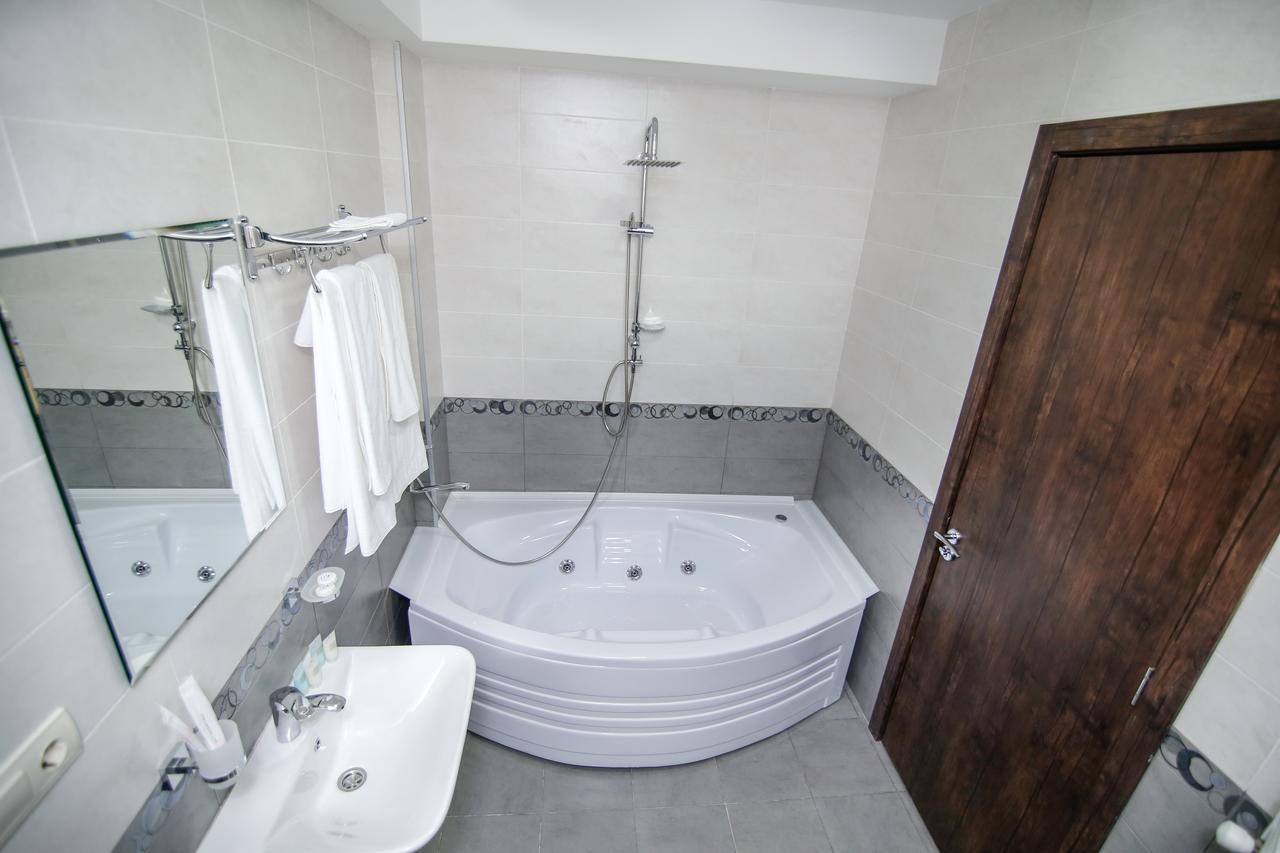 Hills Hotel Tbilisi Zewnętrze zdjęcie